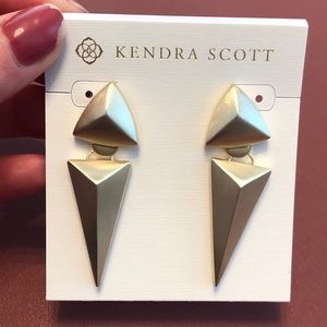 NWT Kendra Scott Vivian Statement Earrings in Gold